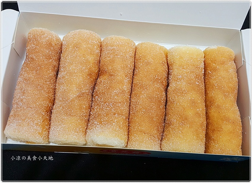 雪花齋餅行║台中百年餅店，古早味砂糖蛋糕捲，鬆軟又香甜，懷舊滋味你多久沒嚐嚐囉!!